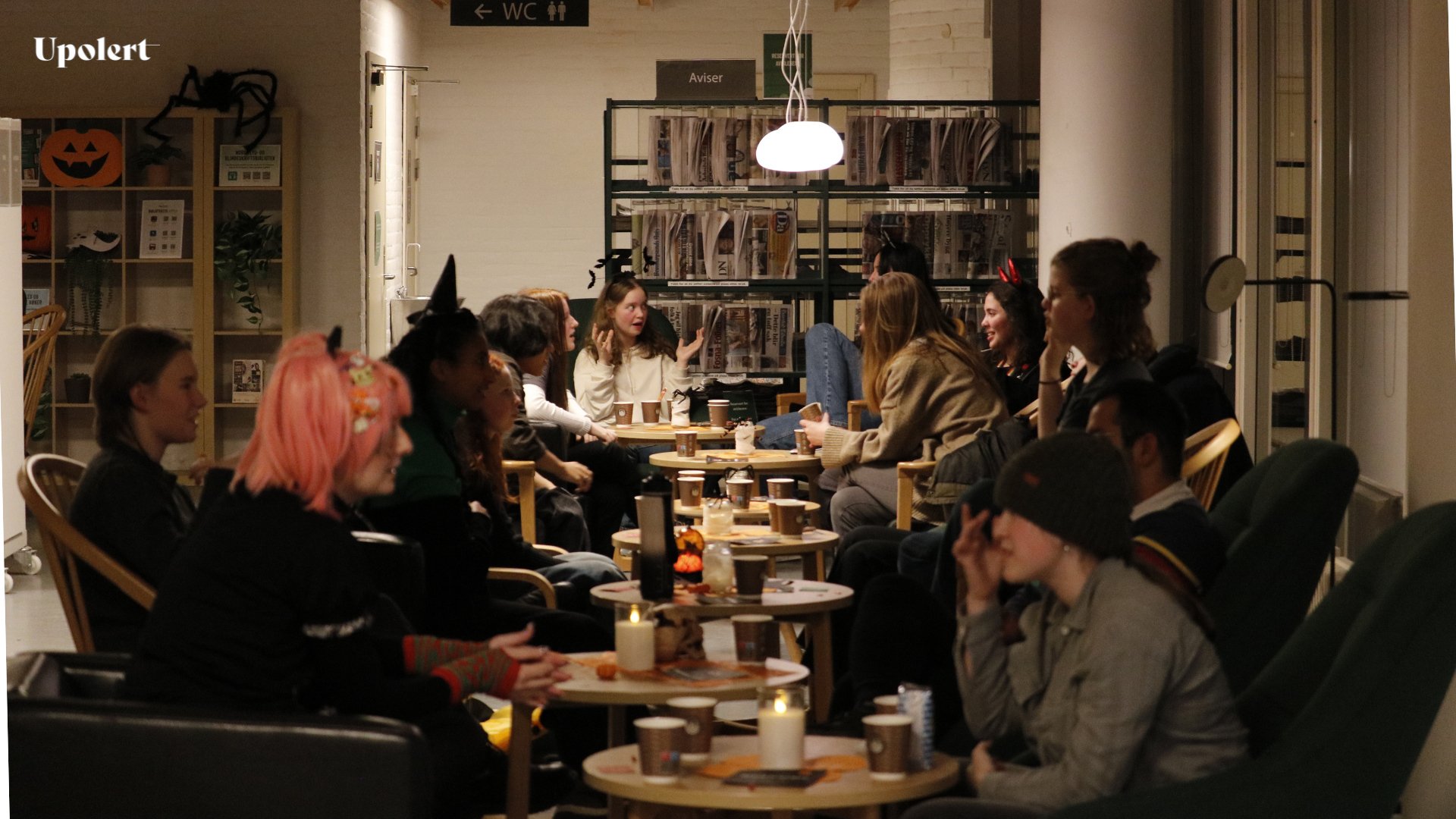 Fra Halloween Edition av Blind Date With A Book + Speed Friending  29/10-2024 p&aring; hovedbiblioteket.